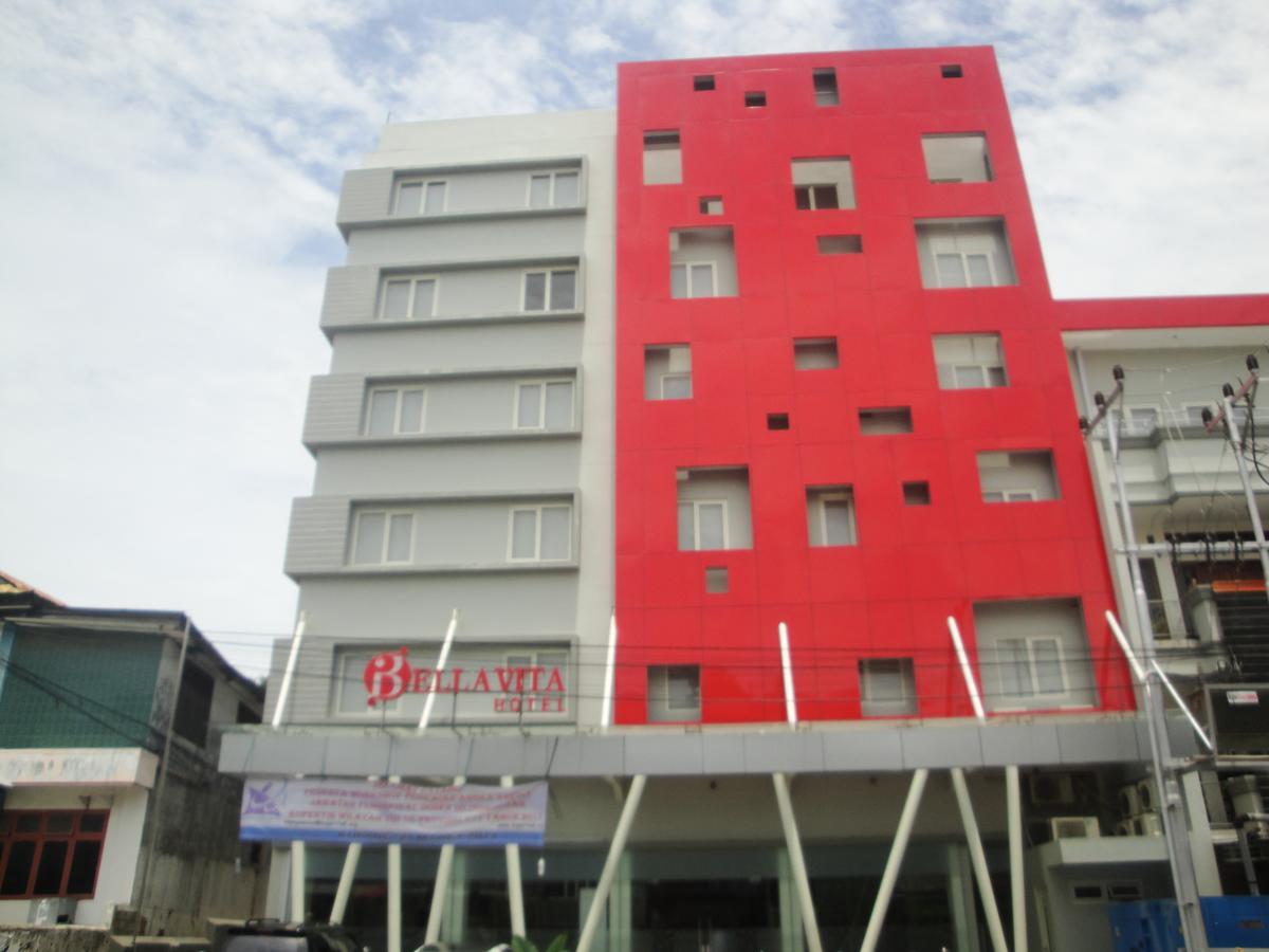 Bella Vita Hotel Купанг Экстерьер фото